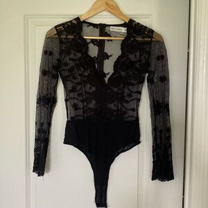Hello molly size 8 lace bodysuit in black